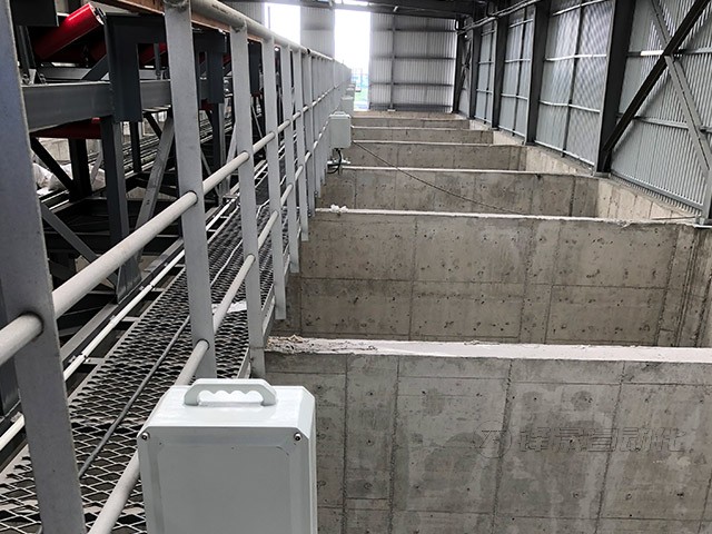 無(wú)錫市政粉料倉(cāng)料位計(jì)監(jiān)測(cè)系統(tǒng)案例